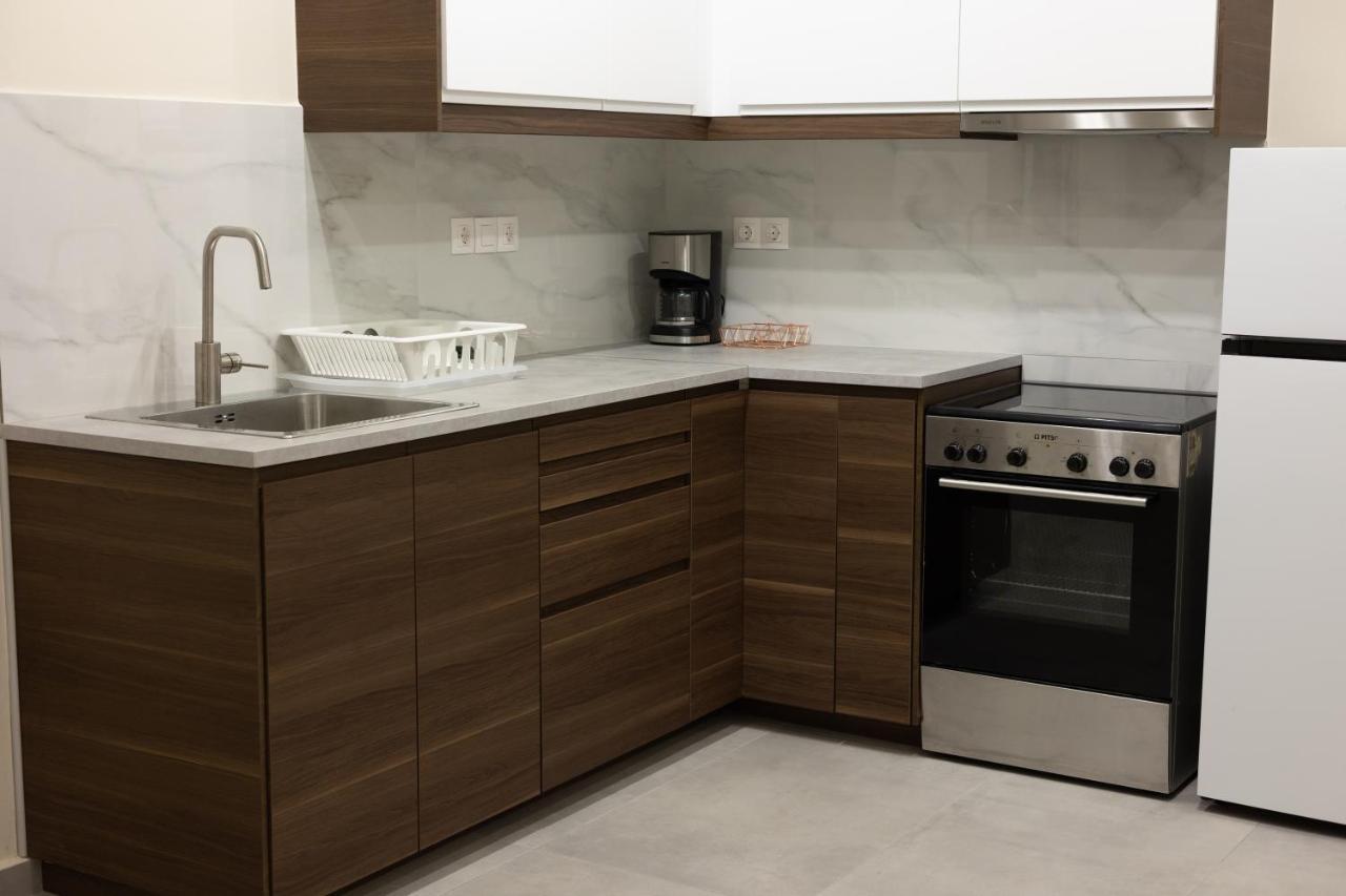 Adriana Apartment Agia Marina المظهر الخارجي الصورة