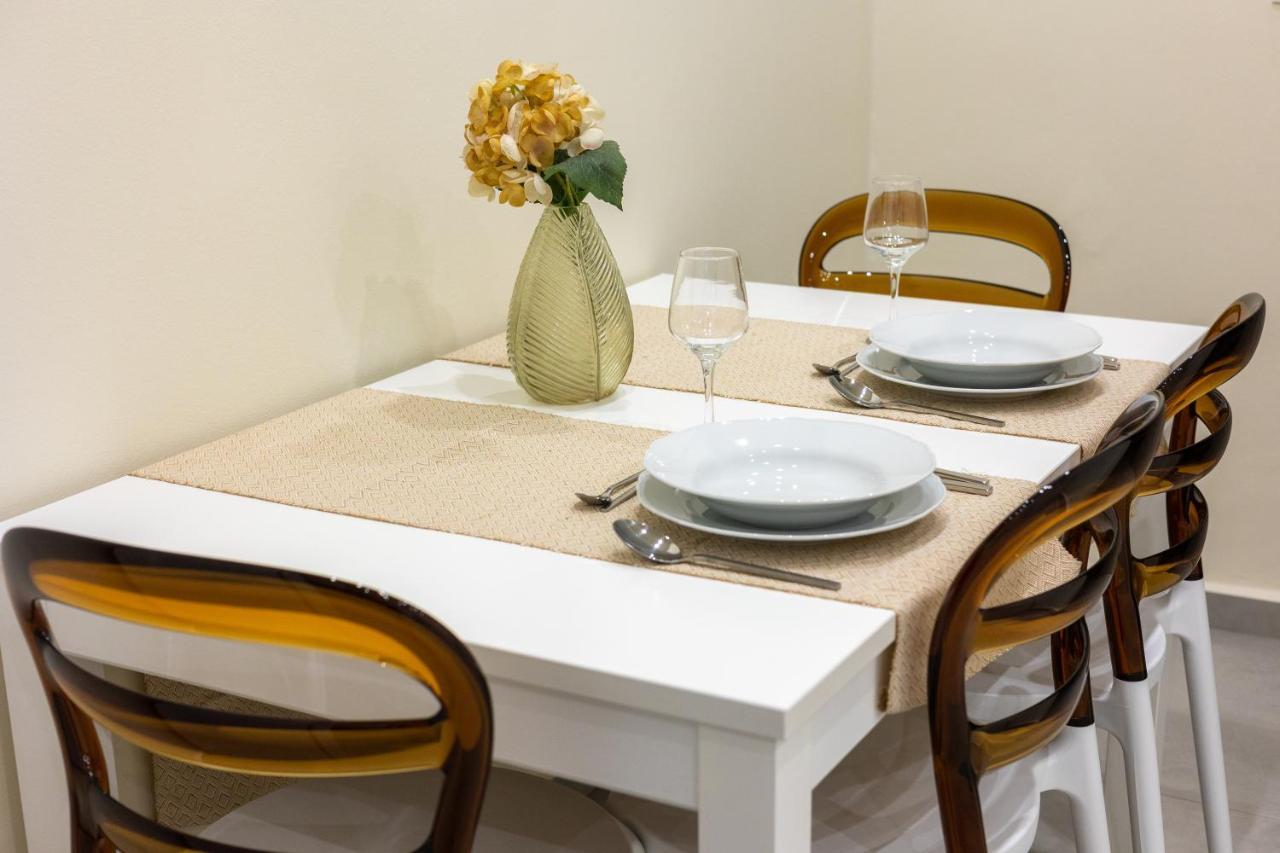 Adriana Apartment Agia Marina المظهر الخارجي الصورة