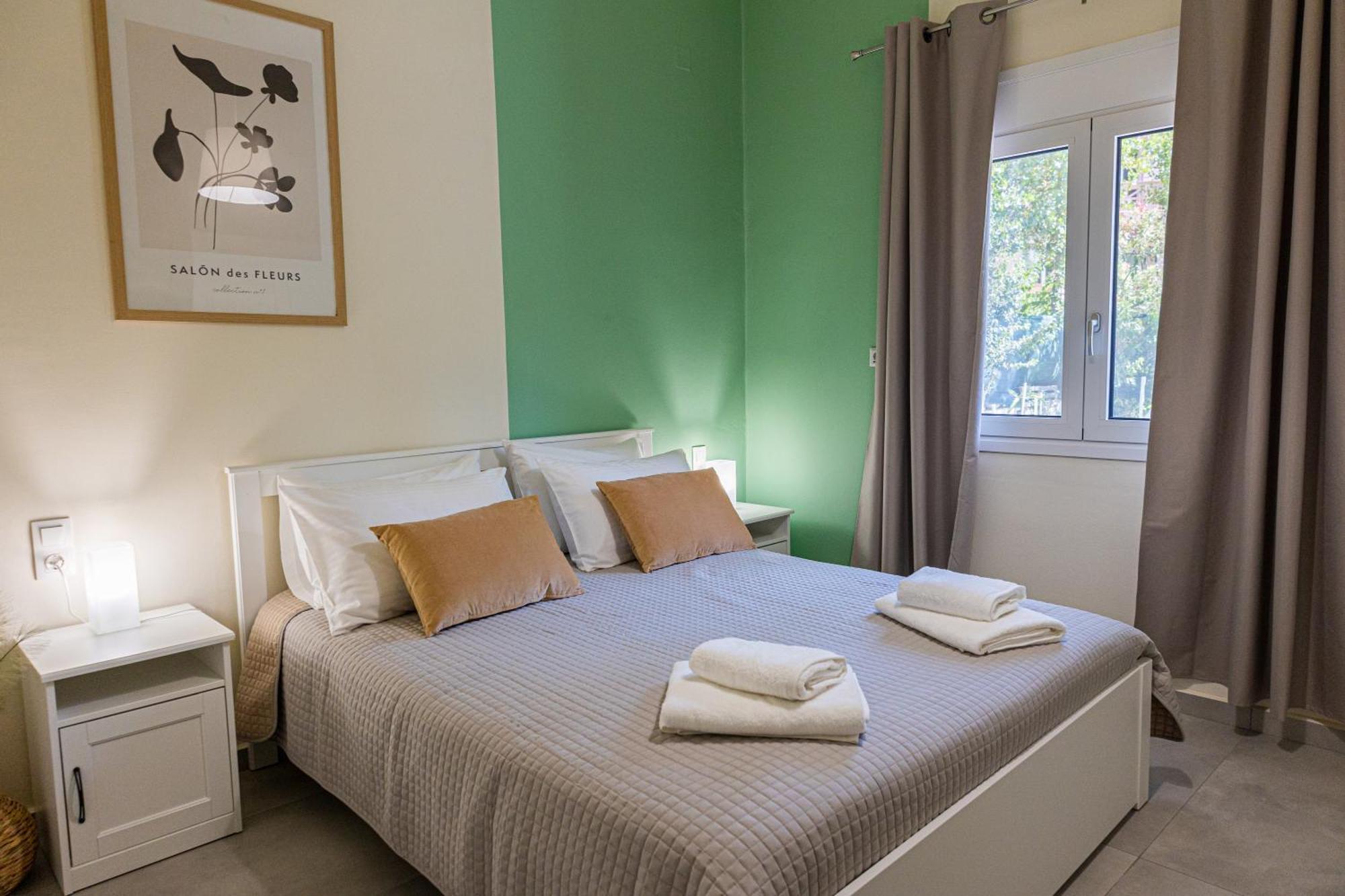 Adriana Apartment Agia Marina المظهر الخارجي الصورة